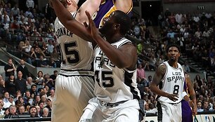 &bdquo;Lakers&ldquo; pergalė