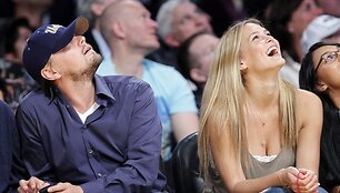 DiCaprio su drauge