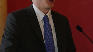 L.Gudžinskas VU SA prezidento poste pakeitė Moniką Sičiūnaitę