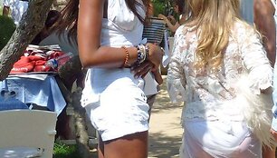 N.Campbell su V. Doroninas
