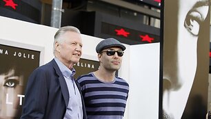 Jon Voight ir James Haven 