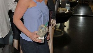 Foto naujienai: Britney atsigauna parduotuvėse