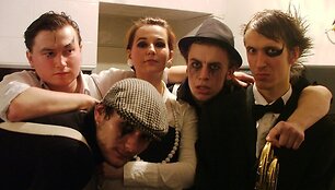 Foto naujienai: &bdquo;Suicide DJs&ldquo; įra&scaron;ė savo pirmąjį studijinį kūrinį 