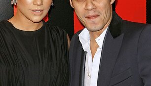 Foto naujienai: Jennifer Lopez ir Marcas Anthony pakrik&scaron;tijo savo dvynukus