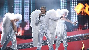 EUROVIZIJA 2008. Ai&scaron;kūs pirmieji finalo dalyviai.