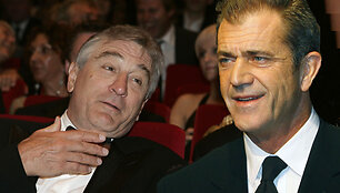 Foto naujienai: De Niro pirmą kartą vaidins su Melu Gibsonu