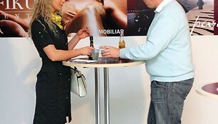 Foto naujienai: Ieva Vizbaraitė ir Michaelis Horupas: paprastos vestuvės