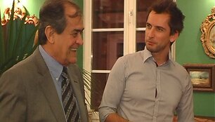 Foto naujienai: Dramati&scaron;ka Alano Cho&scaron;nau &scaron;eimos istorija