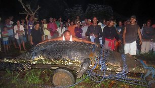 Didžiausias pasaulyje krokodilas sekmadienį mirė.