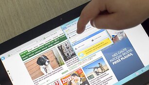 &bdquo;Windows 8&ldquo; darbalaukio versija su įjungta interneto nar&scaron;ykle ir &bdquo;Skype&ldquo; susira&scaron;inėjimo programa