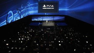 „Sony“ pristatė žaidimų konsolę „Playstation 4“