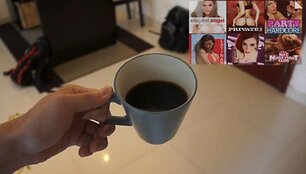 Tokį vaizdą matytų &bdquo;Google Glass&ldquo; akinių savininkai, įsidiegę pornografinę aplikaciją