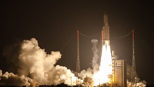 Raketos &bdquo;Ariane 5&ldquo; pakilimas