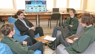 KTU studentai rungiasi pasaulio studentų komandinio programavimo varžybų finale