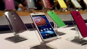 &bdquo;Motorola&ldquo; telefono &bdquo;Moto X&ldquo; pristatymo akimirka