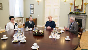 Julija Birutė Barutienė, Petras Ruzgus, Dalia Grybauskaitė, Kajatonas &Scaron;liogeris