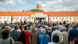 Mitingo dalyviai