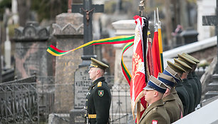 1863-1864 m. sukilimo vadai ir dalyviai laidojami Rasų kapinių koplyčioje