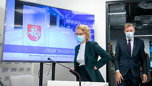 Au&scaron;rinė Armonaitė ir Remigijus &Scaron;ima&scaron;ius
