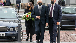 Valdas Adamkus