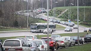 I&scaron;pardavimas prekybos centre sulaukė žmonių antplūdžio