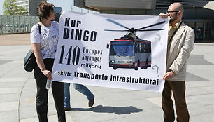 Piketas dėl vie&scaron;ojo transporto pertvarkos
