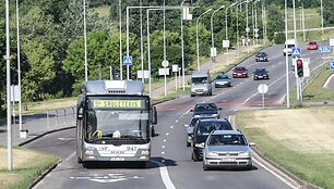 Autobusų ir troleibusų keleiviams tenka prisitaikyti prie naujų važinėjimo po Vilnių ypatumų