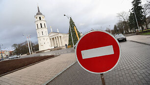 Vilniaus gatvėse &ndash; daugybė laikinų kelio ženklų