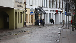 Vilniaus gatvėse &ndash; daugybė laikinų kelio ženklų