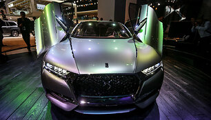 &bdquo;Citroen Divine DS&ldquo; koncepcija