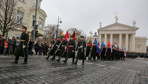 Karių paradas Gedimino prospekte