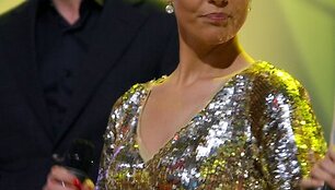 Atlikėja Mia
