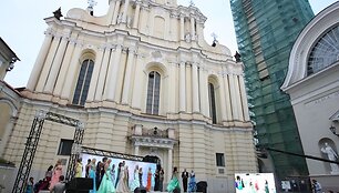 Gražiausios pasaulio moterys &bdquo;Misis Visata&ldquo; finale