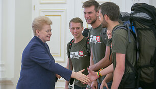 Prezidentė susitiko su į Lietuvą grįžusiais projekto &bdquo;Misija Sibiras&ldquo; dalyviais
