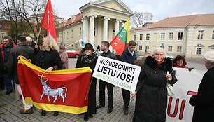 Protesto akimirka