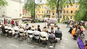 Poetai Jurgą Ivanauskaitę prisiminė, skaitydami poeziją