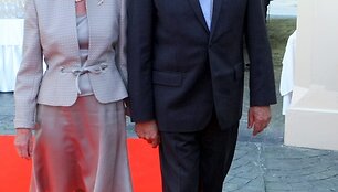 Valdas Adamkus su Alma Adamkiene
