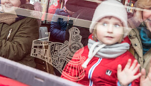 Kalėdų traukinuko pristatymo akimirka