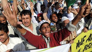 Prie&scaron; Asia Bibi paleidimą protestavę musulmonai