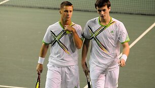 R.Berankis ir D.&Scaron;akinis