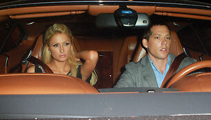 Paris Hilton su dabartiniu vaikinu Cy Waitsu 