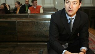 Naujojo mero rinkimai vėl priminė 2003 metų rinkimų detektyvą, kuris A.Zuokui baigėsi teisiamųjų suole.