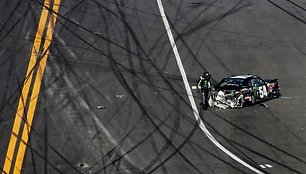 Avarijos „Nascar“ lenktynių „Daytona“ trasoje metu