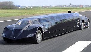 „Superbus“ jau pagamintas!