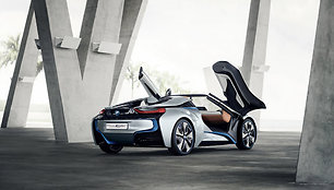 „BMW i8 Spyder“ hibridinis kabrioletas