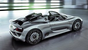 „Porsche 918 Spyder"