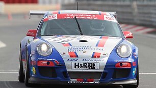 Andžejus Dzikevičius Niurburgringe prie &bdquo;Porsche 911 GT3 Cup 997&ldquo; vairo