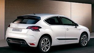 Pirmosios &bdquo;Citroen DS4&ldquo; nuotraukos