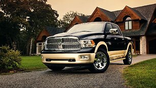 &bdquo;Dodge Ram Laramie Longhorn&ldquo; negalioja ekologijos standartai