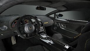 &bdquo;Lamborghini&ldquo; su laikrodžių gamintoju sukūrė lengviausią &bdquo;Gallardo&ldquo; 